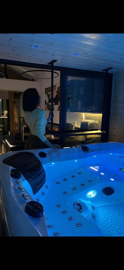 Les Suites De Stanislas Jacuzzi & Spa Nancy Buitenkant foto